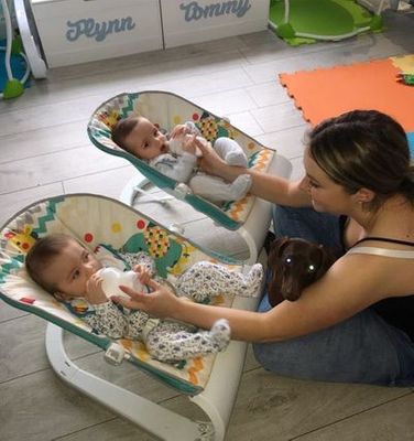 Formula store feeding twins